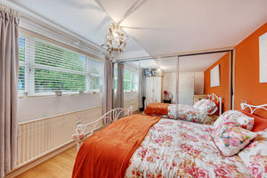 Photo 15- click for photo gallery